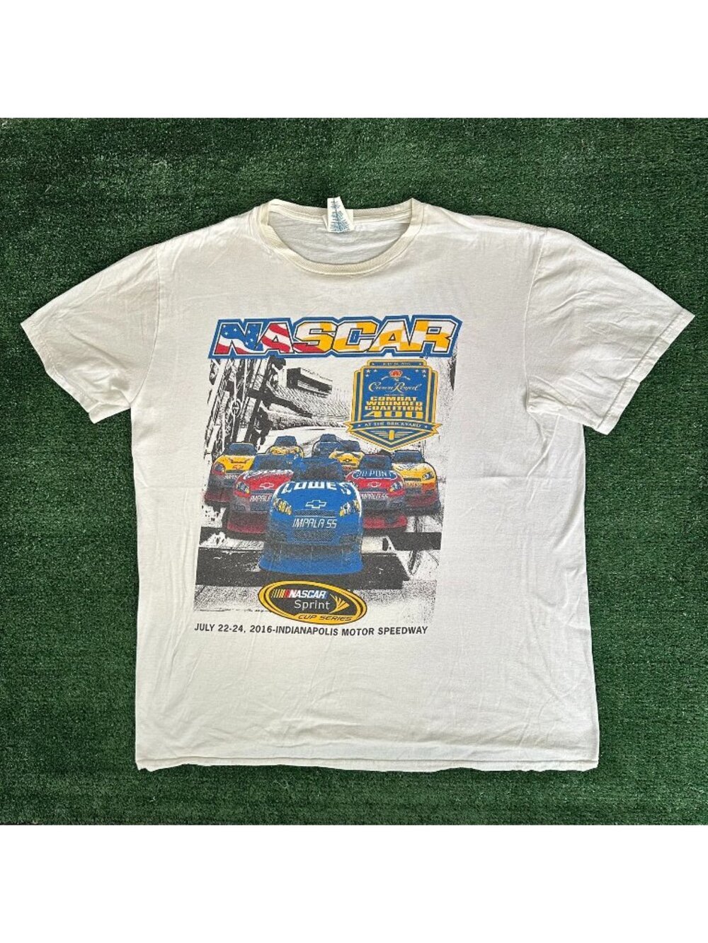 NASCAR Sprint Cup Racing 2016 T-Shirt White L Brickyard Indianapolis Motorsport